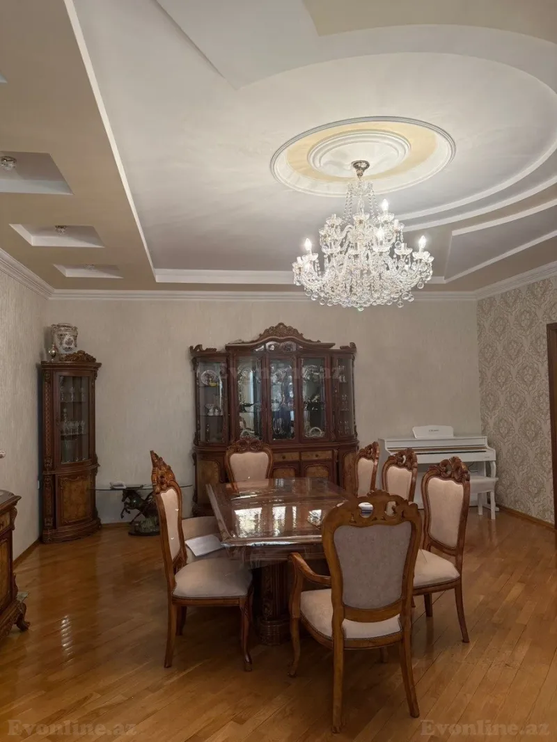 Satılır 4 otaqlı Mənzil Yeni tikili 170 m² Azadlıq prospekti m. - şəkil 2