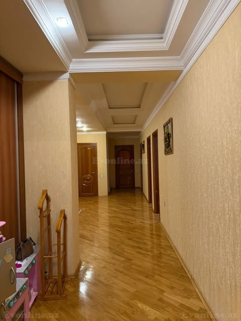 Satılır 4 otaqlı Mənzil Yeni tikili 170 m² Azadlıq prospekti m. - şəkil 4