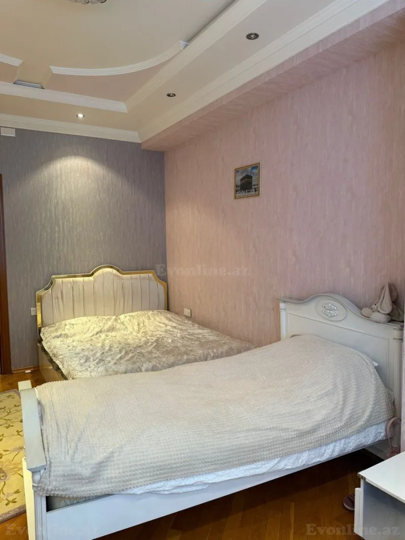 Satılır 4 otaqlı Mənzil Yeni tikili 170 m² Azadlıq prospekti m. - şəkil 10