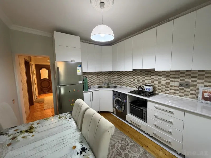 Satılır 2 otaqlı Mənzil Köhnə tikili 65 m² Həzi Aslanov m. - şəkil 6