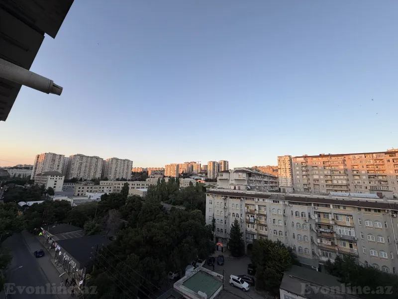 Satılır 2 otaqlı Mənzil Köhnə tikili 65 m² Həzi Aslanov m. - şəkil 9