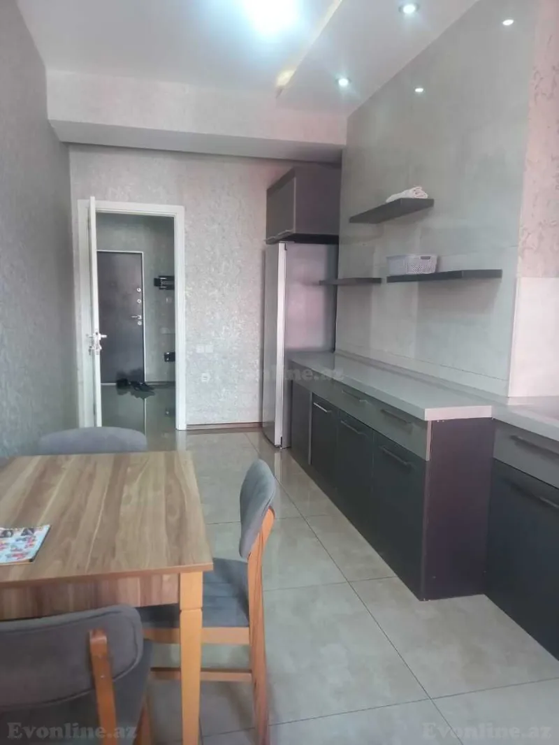Kirayə verilir 2 otaqlı Mənzil Yeni tikili 90 m² Neftçilər m. - şəkil 5