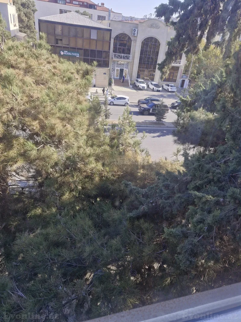 Kirayə verilir 2 otaqlı Mənzil Köhnə tikili 37 m² Bakıxanov - şəkil 4