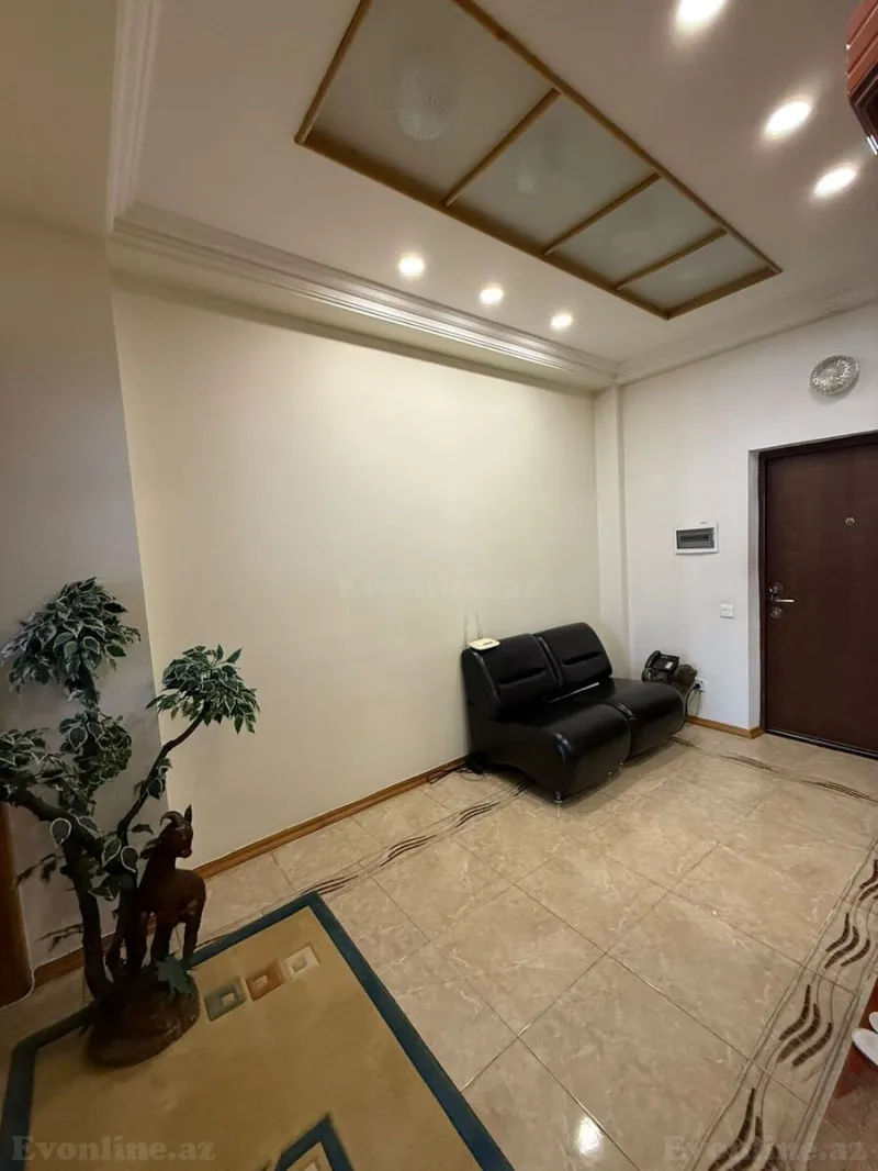 Satılır 3 otaqlı Mənzil Yeni tikili 150 m² 28 May m. - şəkil 7