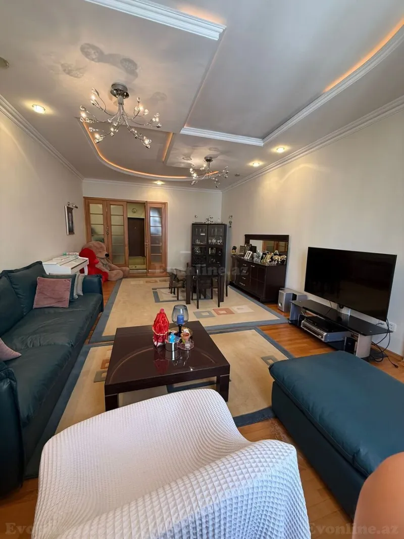 Satılır 3 otaqlı Mənzil Yeni tikili 150 m² 28 May m. - şəkil 10