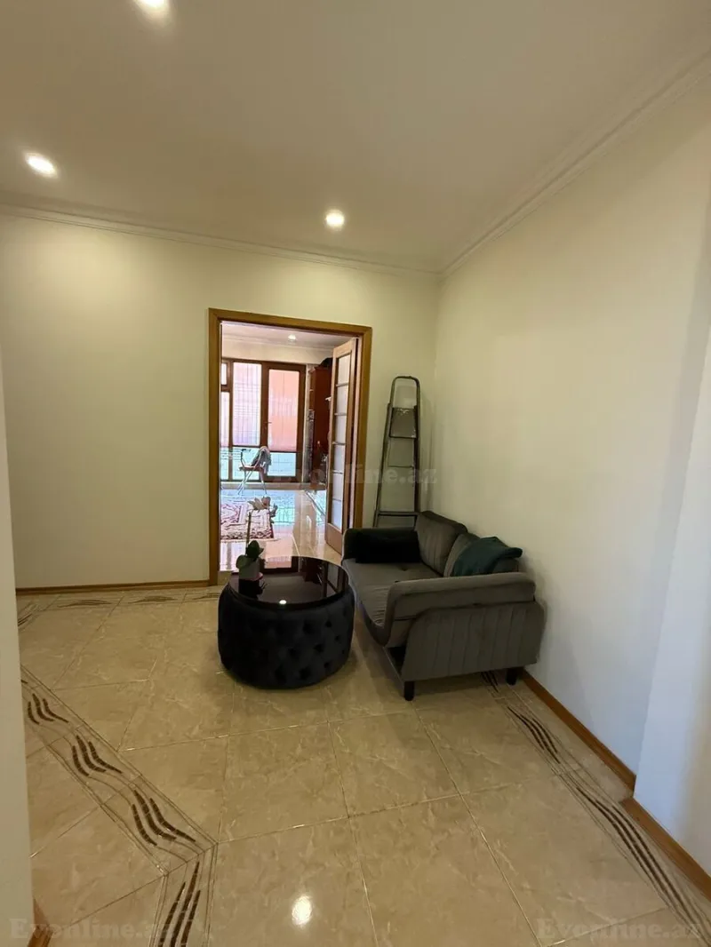 Satılır 3 otaqlı Mənzil Yeni tikili 150 m² 28 May m. - şəkil 19