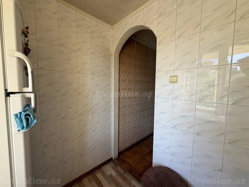 Satılır 3 otaqlı Mənzil Köhnə tikili 75 m² Xətai r. - şəkil 9
