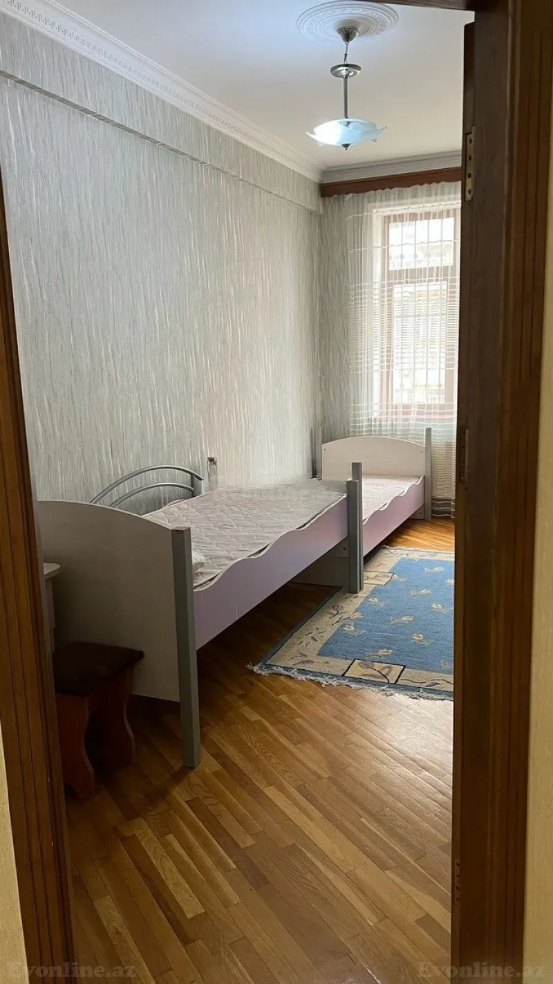 Kirayə verilir 3 otaqlı Mənzil Yeni tikili 97 m² Nərimanov r. - şəkil 6