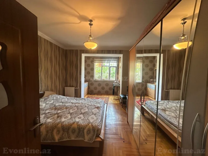 Satılır 3 otaqlı Mənzil Köhnə tikili 100 m² Memar Əcəmi m. - şəkil 4