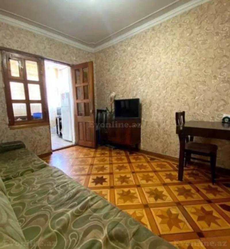 Kirayə verilir 2 otaqlı Mənzil Köhnə tikili 48 m² Yasamal r. - şəkil 2