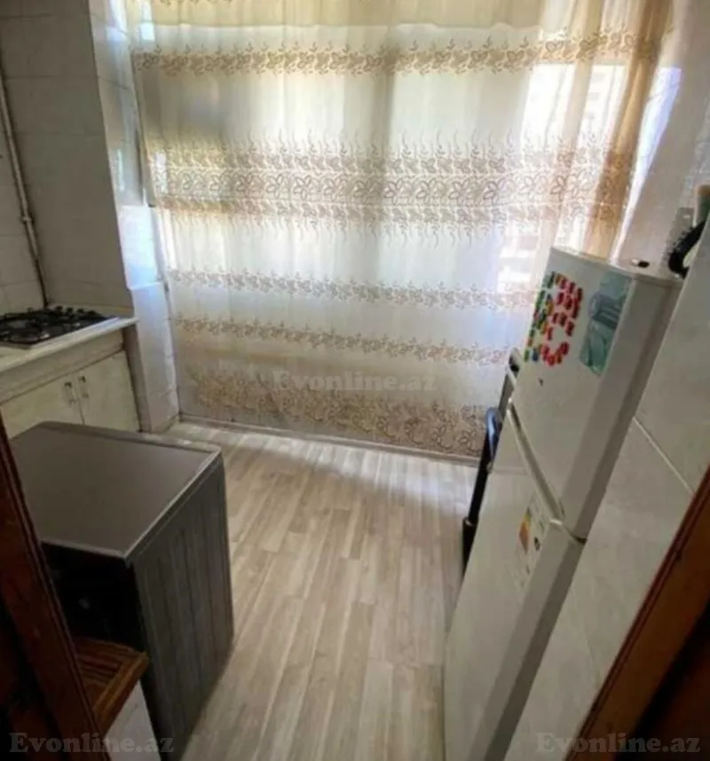 Kirayə verilir 2 otaqlı Mənzil Köhnə tikili 48 m² Yasamal r. - şəkil 9