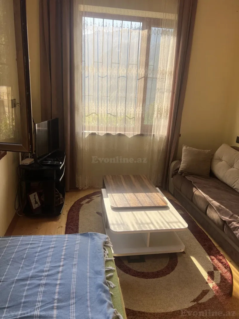 Kirayə verilir 3 otaqlı Həyət evi 100 m² Qax - şəkil 17