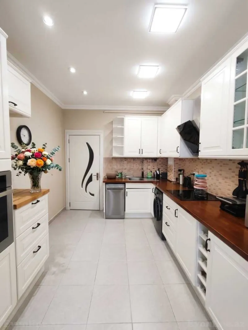 Kirayə verilir 2 otaqlı Mənzil Köhnə tikili 90 m² Nəsimi r. - şəkil 14