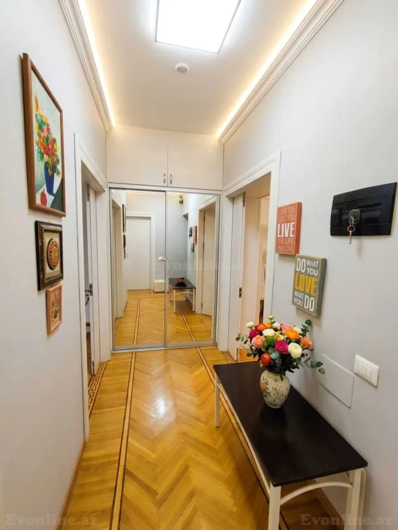 Kirayə verilir 2 otaqlı Mənzil Köhnə tikili 90 m² Nəsimi r. - şəkil 17