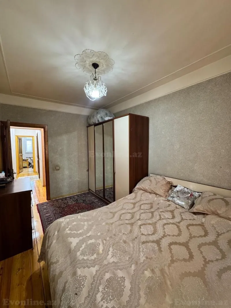 Satılır 3 otaqlı Mənzil Köhnə tikili 75 m² Həzi Aslanov m. - şəkil 3