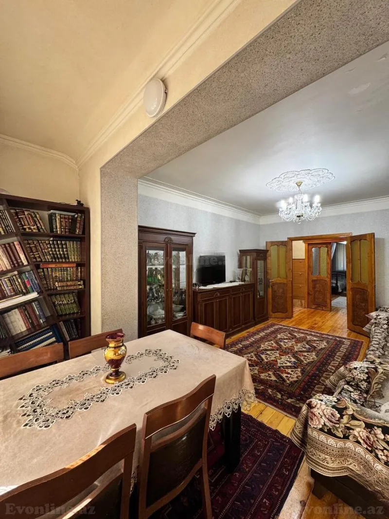 Satılır 3 otaqlı Mənzil Köhnə tikili 75 m² Həzi Aslanov m. - şəkil 8