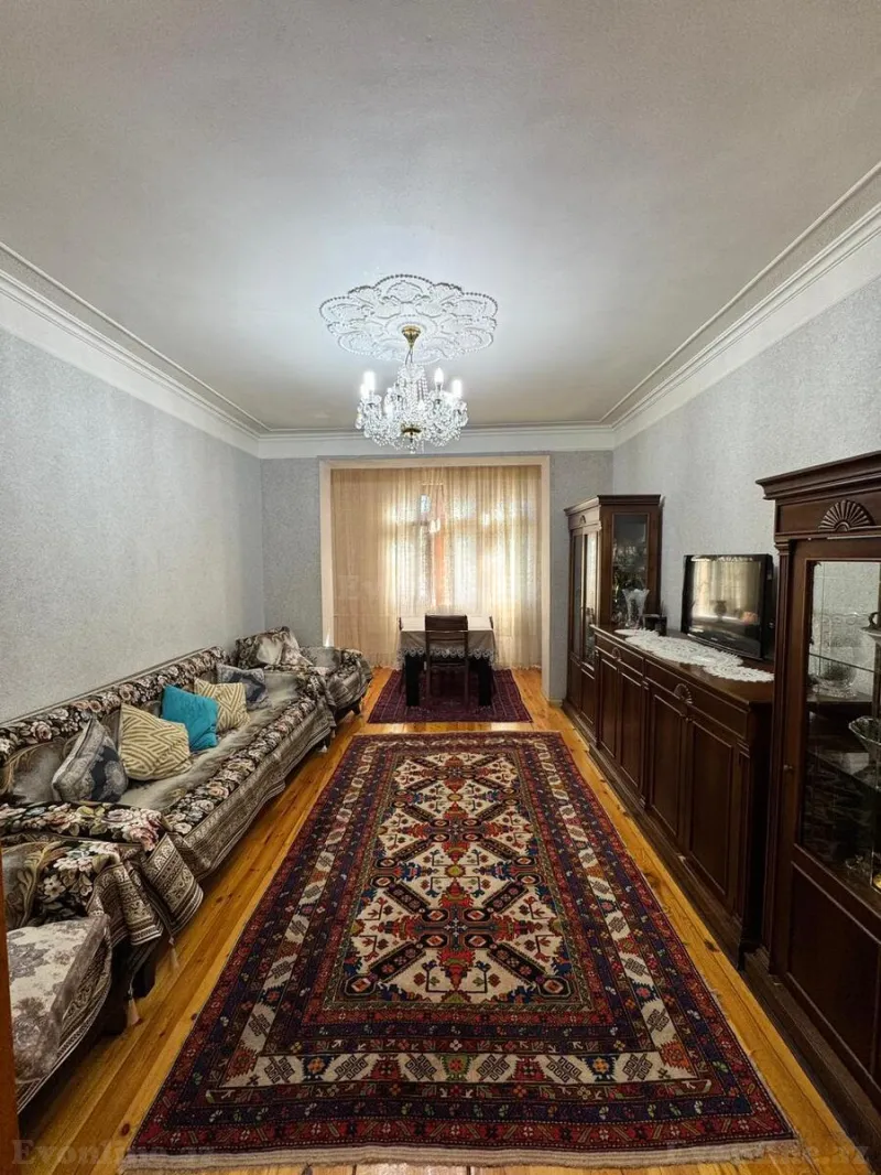 Satılır 3 otaqlı Mənzil Köhnə tikili 75 m² Həzi Aslanov m. - şəkil 9