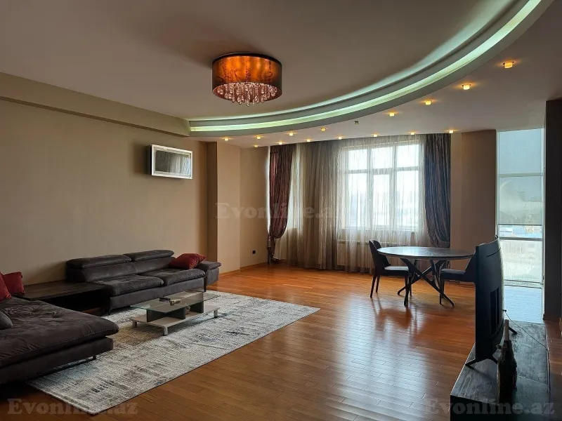 Satılır 4 otaqlı Mənzil Yeni tikili 180 m² Xətai r. - şəkil 3