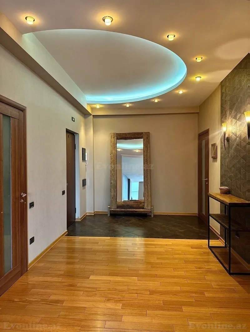 Satılır 4 otaqlı Mənzil Yeni tikili 180 m² Xətai r. - şəkil 6