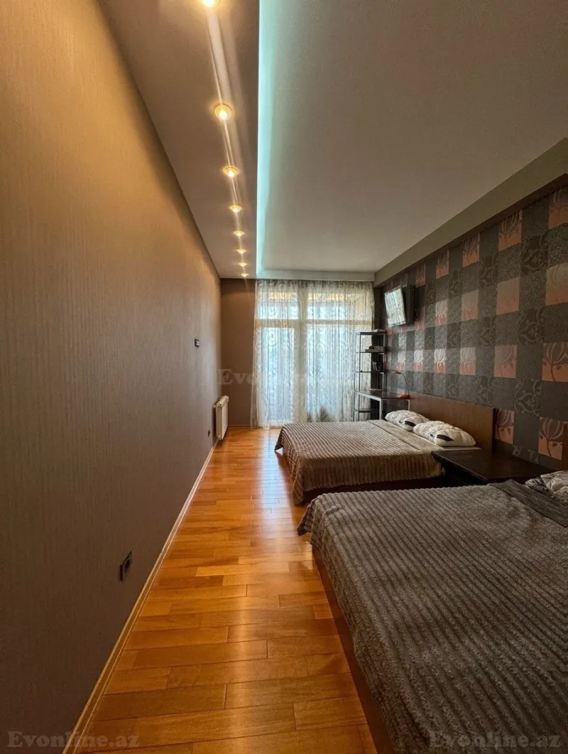 Satılır 4 otaqlı Mənzil Yeni tikili 180 m² Xətai r. - şəkil 15