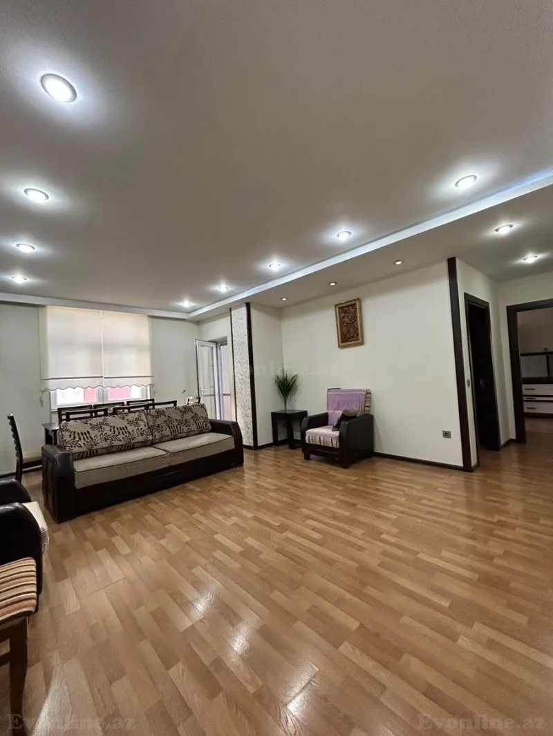 3 otaqlı Mənzil 103 m² Həzi Aslanov m. Satılır