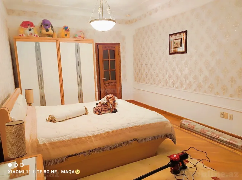 Kirayə verilir 4 otaqlı Mənzil Yeni tikili 200 m² 28 May m. - şəkil 10