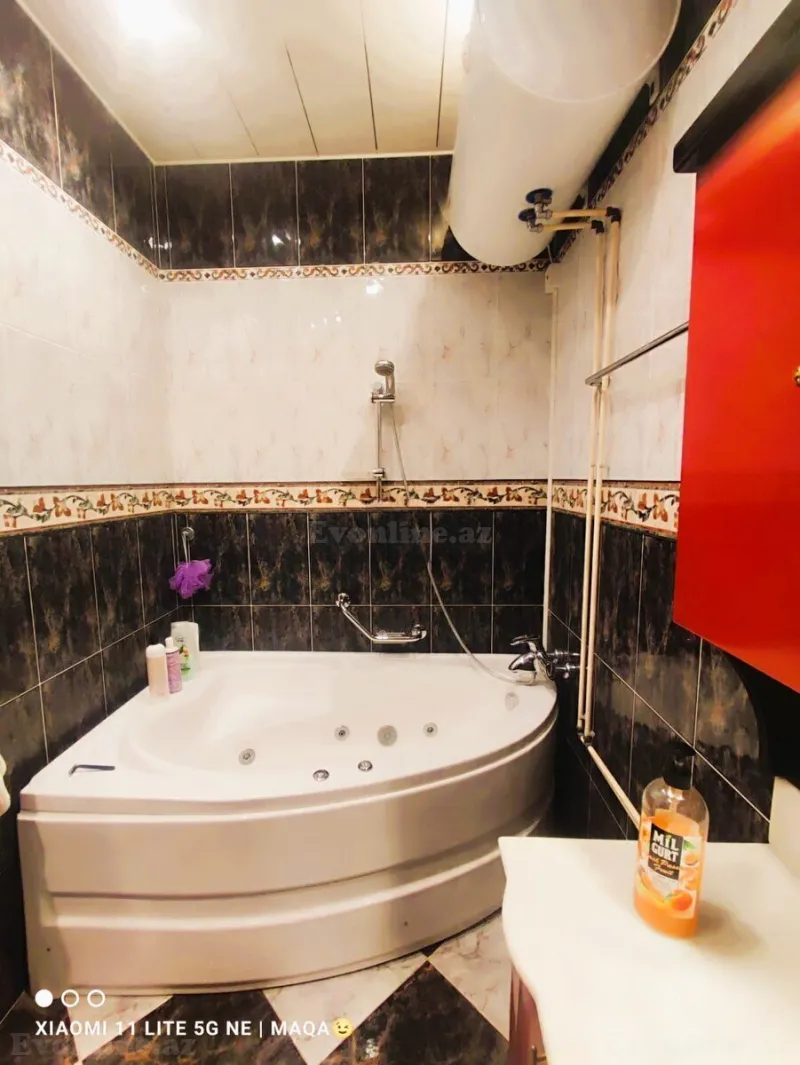 Kirayə verilir 4 otaqlı Mənzil Yeni tikili 200 m² 28 May m. - şəkil 25