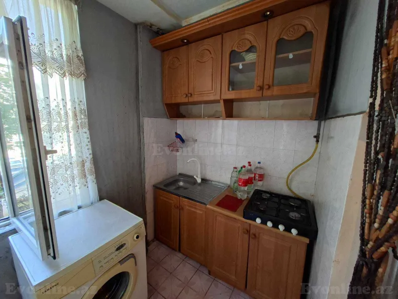 Kirayə verilir 2 otaqlı Mənzil Köhnə tikili 55 m² İnşaatçılar m. - şəkil 12