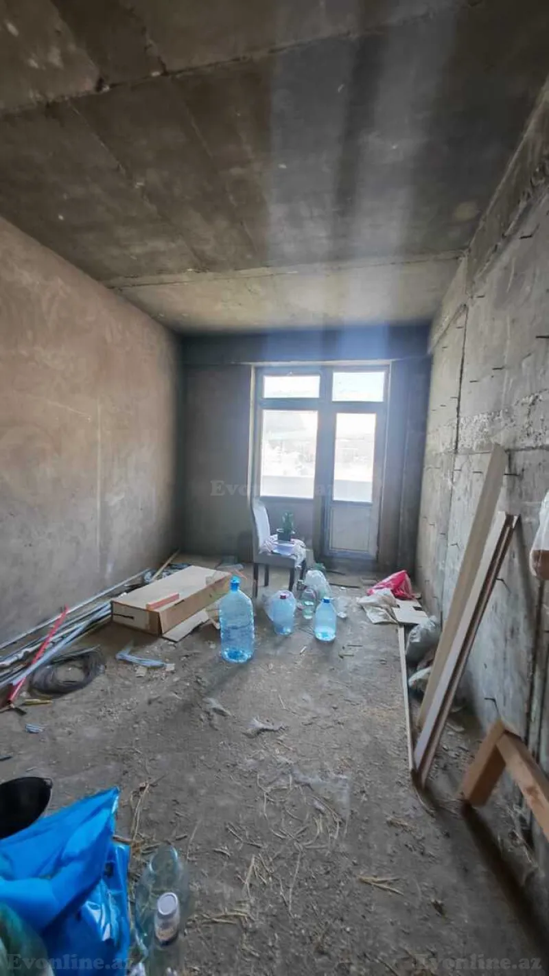 Satılır 3 otaqlı Mənzil Yeni tikili 104 m² İnşaatçılar m. - şəkil 2