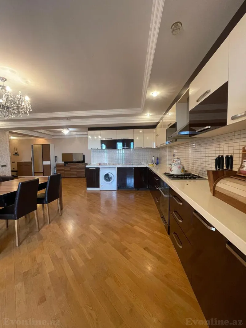 Satılır 3 otaqlı Mənzil Yeni tikili 136 m² Nəriman Nərimanov m. - şəkil 6
