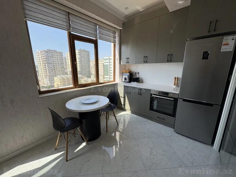 Satılır 3 otaqlı Mənzil Yeni tikili 100 m² İnşaatçılar m. - şəkil 5