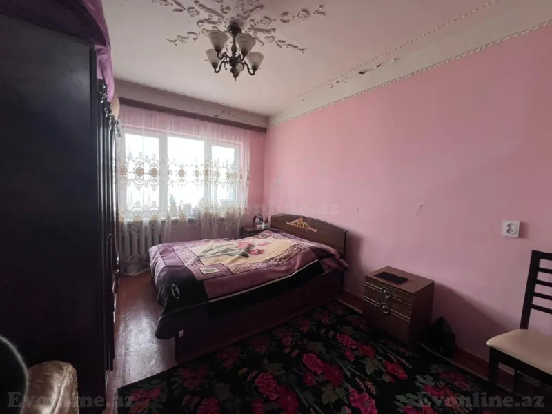 Satılır 4 otaqlı Mənzil Köhnə tikili 100 m² Köhnə Günəşli - şəkil 3