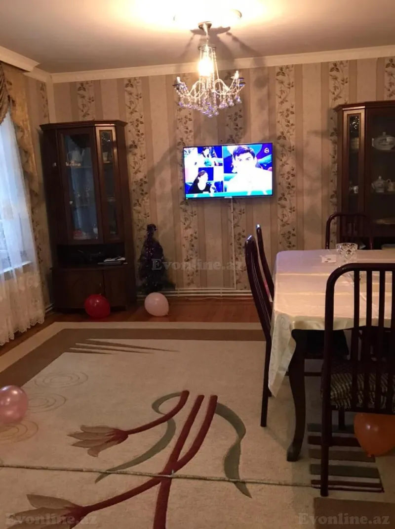 Satılır 5 otaqlı Həyət evi 300 m² Şəki - şəkil 8