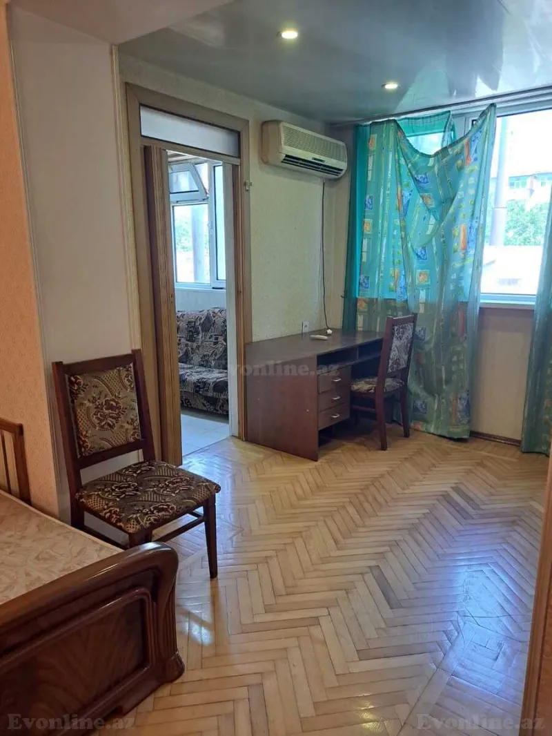 Kirayə verilir 2 otaqlı Mənzil Köhnə tikili 50 m² Elmlər Akademiyası m. - şəkil 3