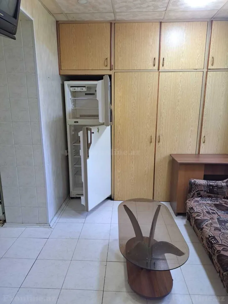 Kirayə verilir 2 otaqlı Mənzil Köhnə tikili 50 m² Elmlər Akademiyası m. - şəkil 7