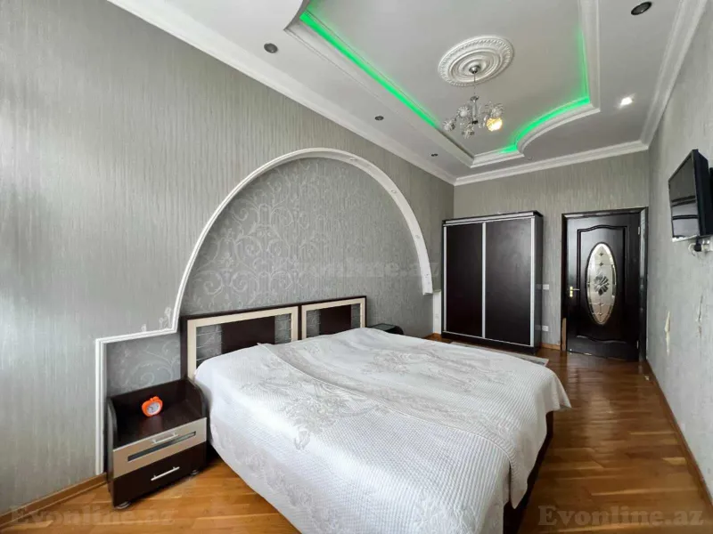 Satılır 3 otaqlı Mənzil Yeni tikili 170 m² Nəsimi r. - şəkil 19