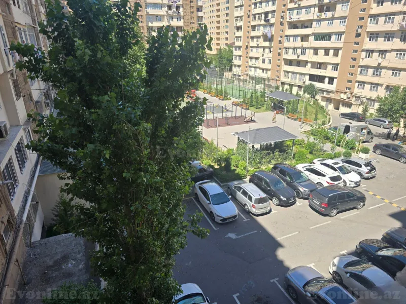 Satılır 5 otaqlı Mənzil Köhnə tikili 110 m² Yeni Yasamal - şəkil 11