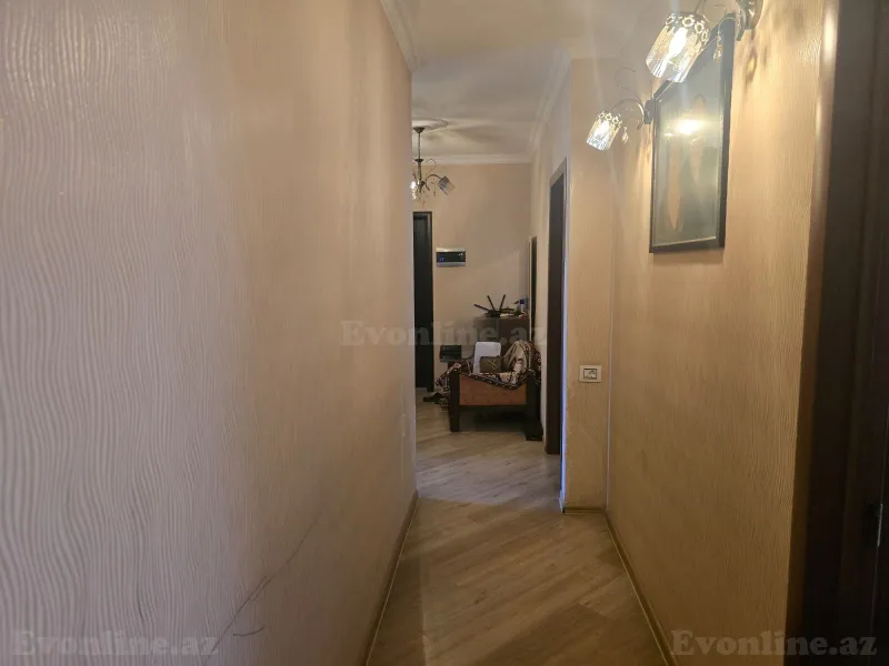 Satılır 5 otaqlı Mənzil Köhnə tikili 110 m² Yeni Yasamal - şəkil 13