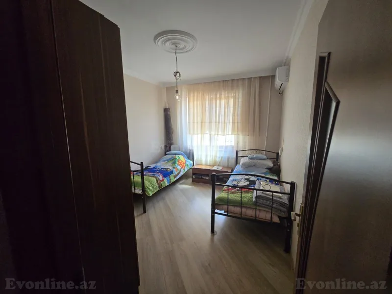 Satılır 5 otaqlı Mənzil Köhnə tikili 110 m² Yeni Yasamal - şəkil 14
