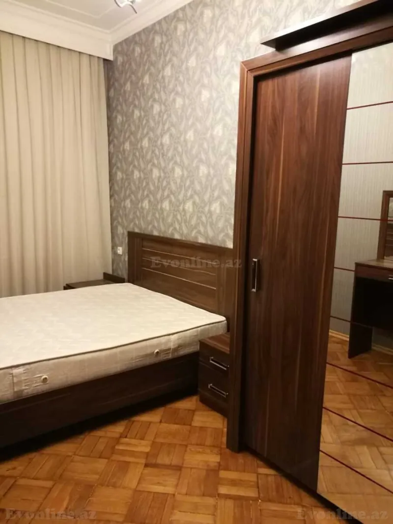 Kirayə verilir 2 otaqlı Mənzil Köhnə tikili 72 m² 28 May m. - şəkil 4