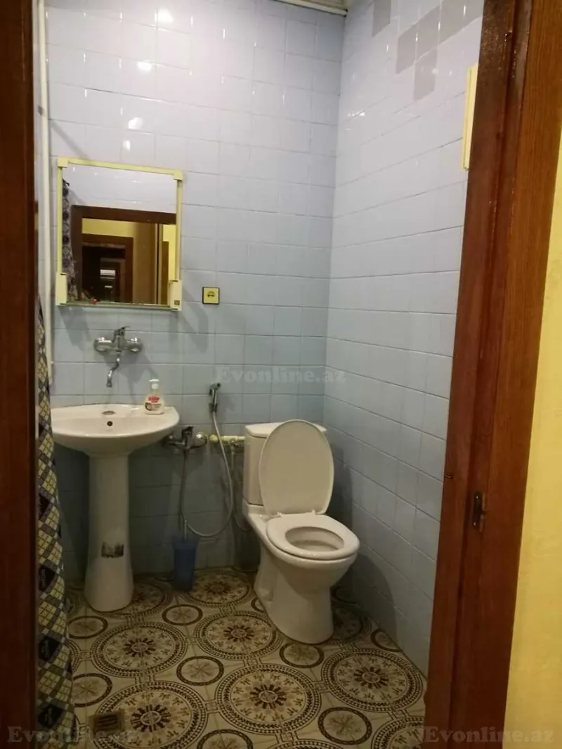 Kirayə verilir 2 otaqlı Mənzil Köhnə tikili 72 m² 28 May m. - şəkil 9