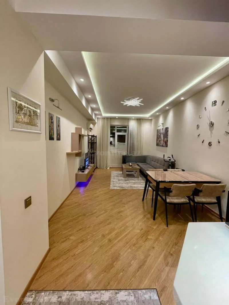 Kirayə verilir 2 otaqlı Mənzil Yeni tikili 70 m² Xətai r. - şəkil 4