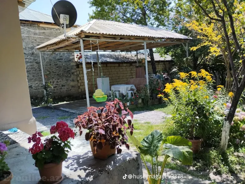 Kirayə verilir 3 otaqlı Həyət evi 120 m² Qax - şəkil 10