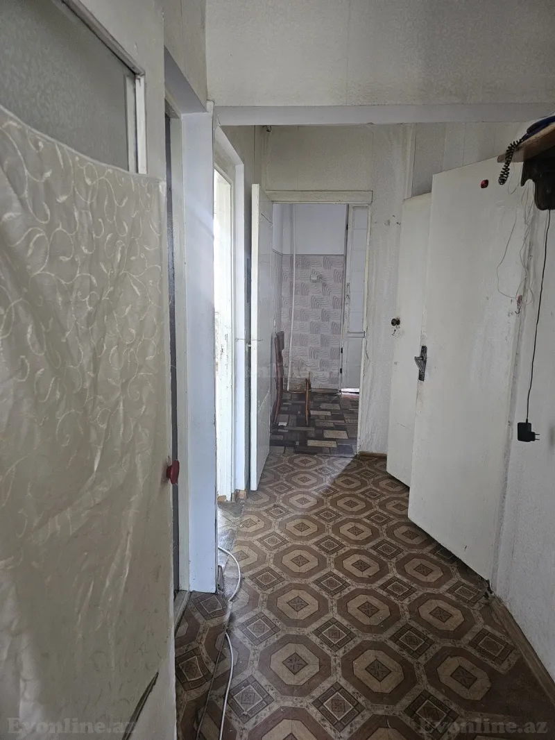 Satılır 2 otaqlı Mənzil Köhnə tikili 55 m² Qara Qarayev m. - şəkil 11