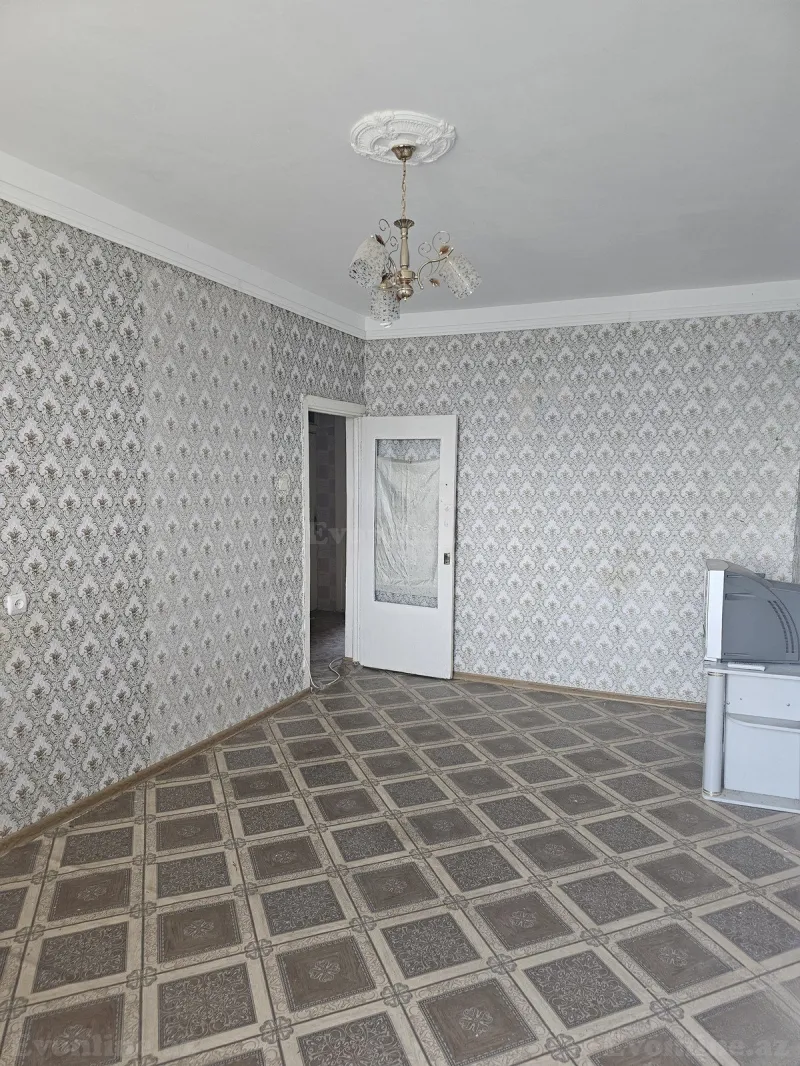 Satılır 2 otaqlı Mənzil Köhnə tikili 55 m² Qara Qarayev m. - şəkil 14