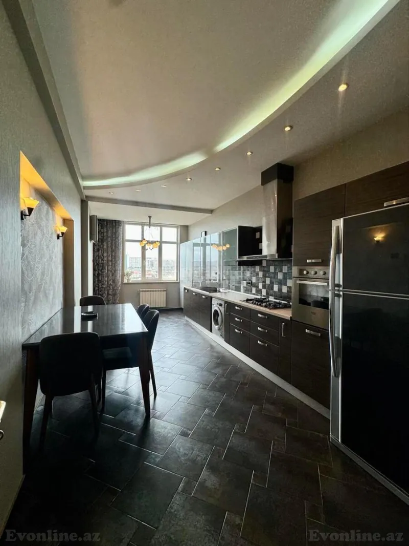 Satılır 4 otaqlı Mənzil Yeni tikili 176 m² Xətai r. - şəkil 14