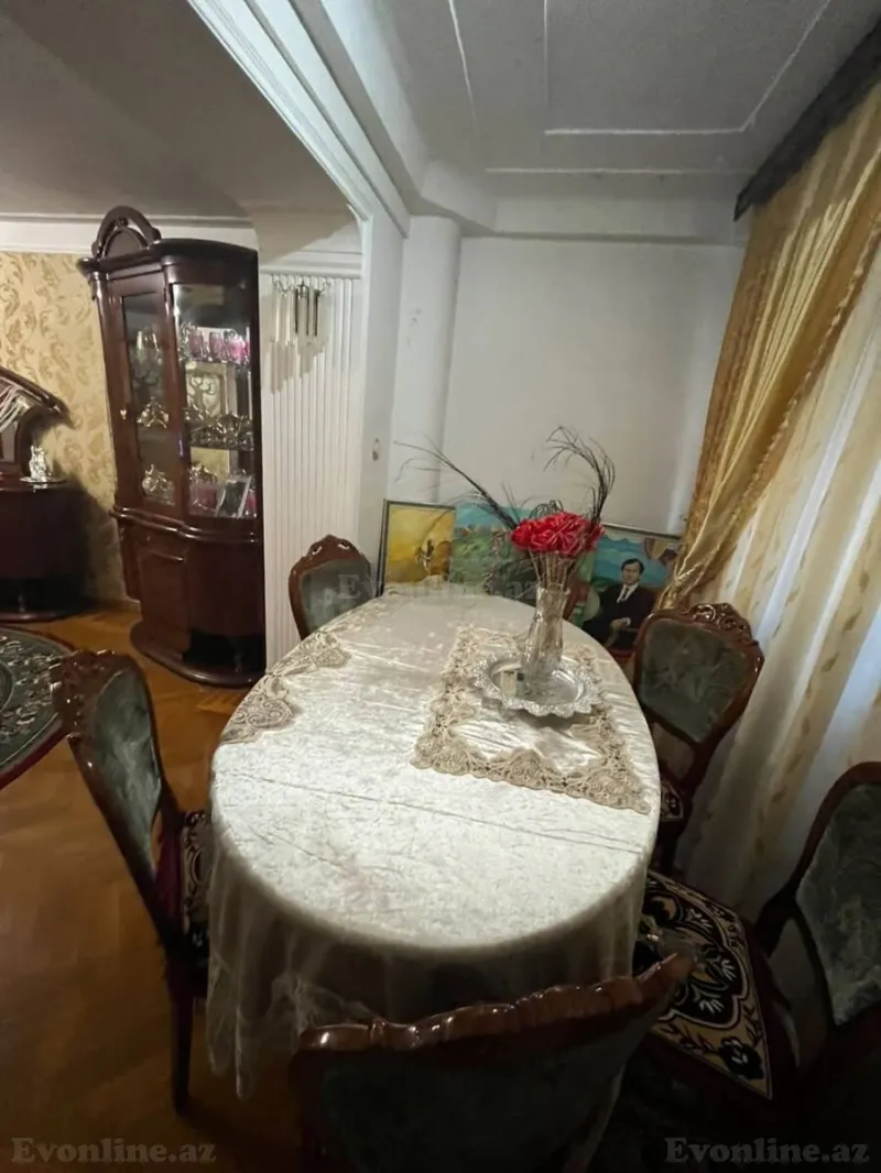 Satılır 3 otaqlı Mənzil Köhnə tikili 70 m² Nizami m. - şəkil 3
