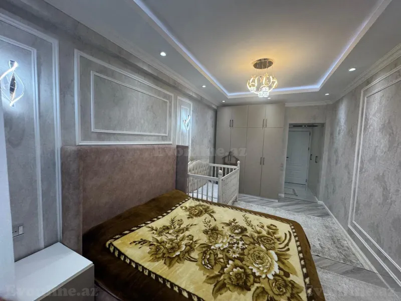 Satılır 3 otaqlı Mənzil Yeni tikili 135 m² İnşaatçılar m. - şəkil 5