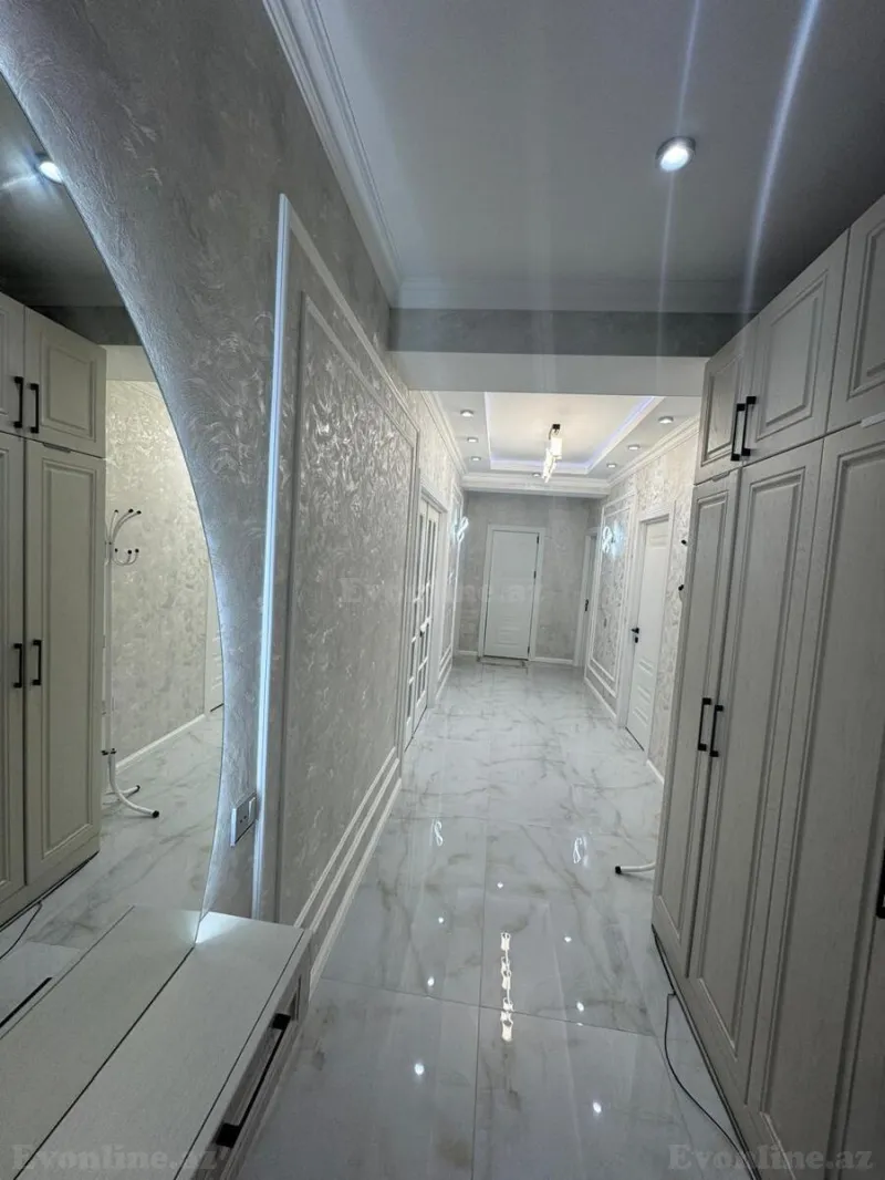 Satılır 3 otaqlı Mənzil Yeni tikili 135 m² İnşaatçılar m. - şəkil 11