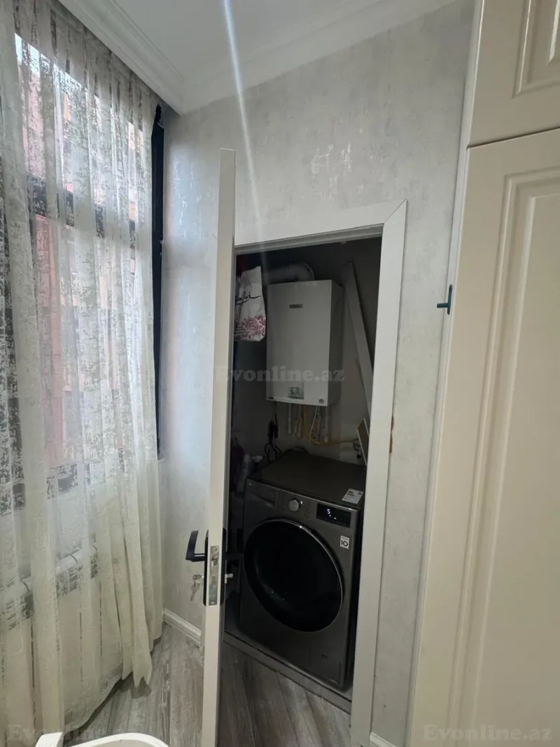 Satılır 3 otaqlı Mənzil Yeni tikili 135 m² İnşaatçılar m. - şəkil 14